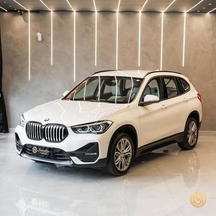 BMW X1 2.0 16V TURBO ACTIVEFLEX SDRIVE20I GP 4P AUTOMÁTICO BMW X1 2.0 16V TURBO ACTIVEFLEX SDRIVE20I GP 4P AUTOMÁTICO